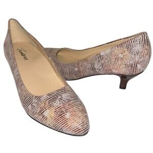Trotters T1805-289 Multicolor Abstract Stripe Kitten Heel Pumps Size 6.5N